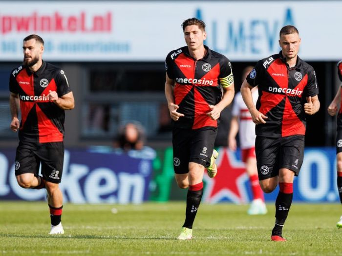 Almere ongelukkig vrijdag dertiende wacht dordrecht twee