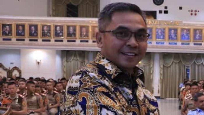 Ujang Iskandar kasus korupsi